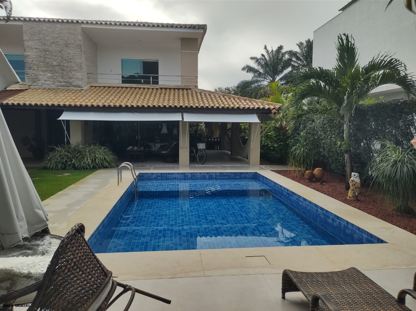Casa de Condomínio à venda com 6 quartos, 480m² - Foto 2