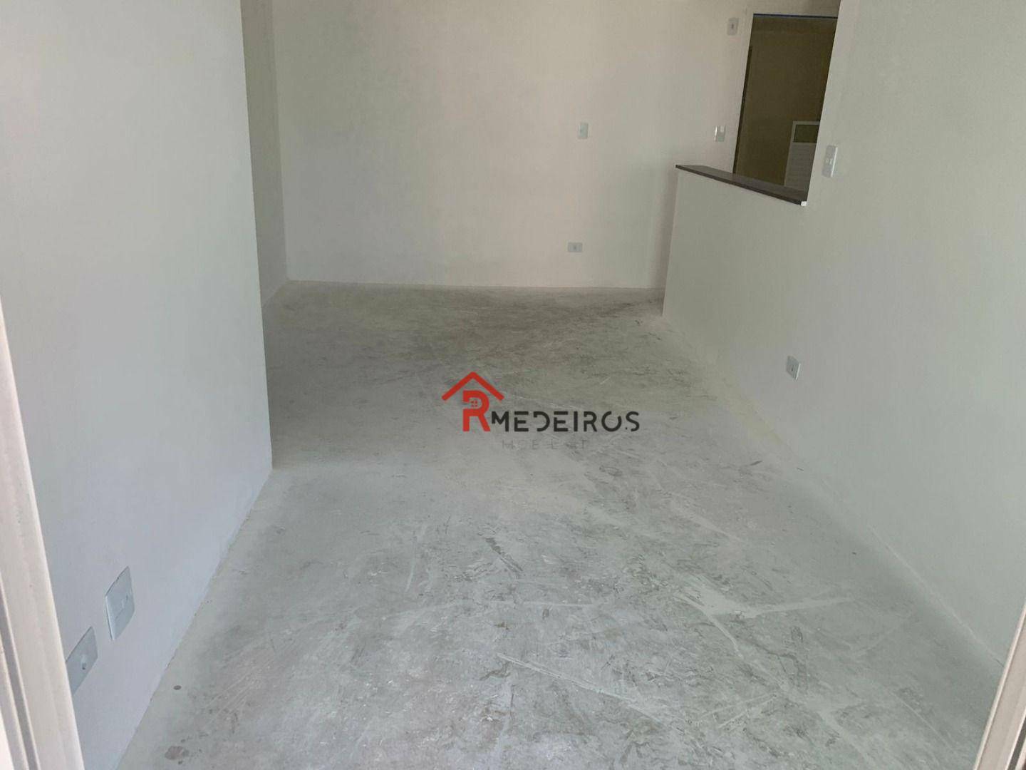 Apartamento à venda com 2 quartos, 77m² - Foto 4