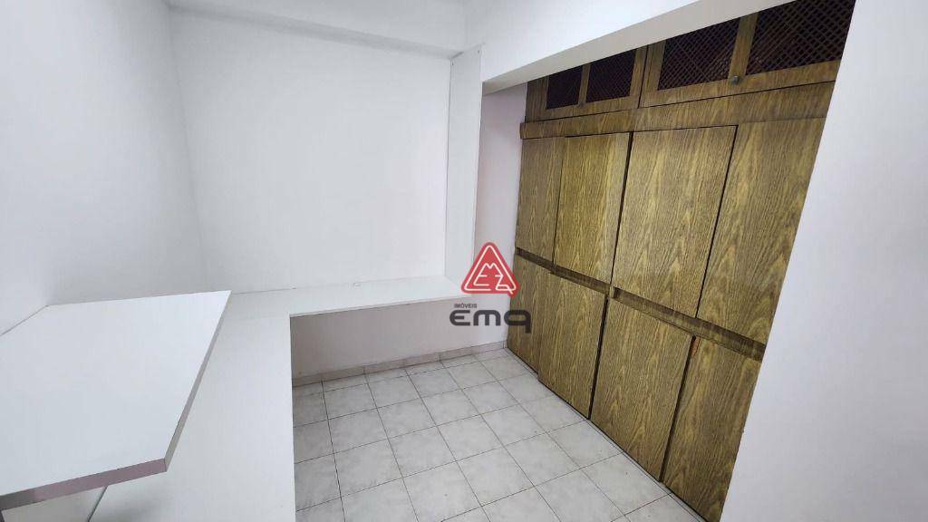 Apartamento para alugar com 3 quartos, 142m² - Foto 26