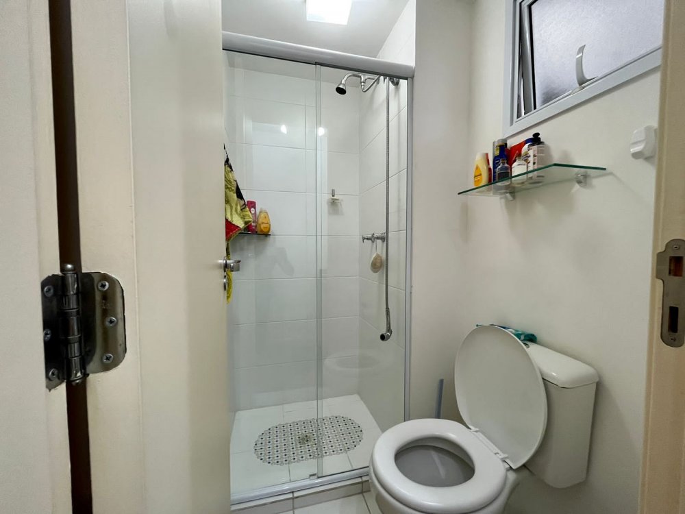 Apartamento à venda com 2 quartos, 75m² - Foto 15