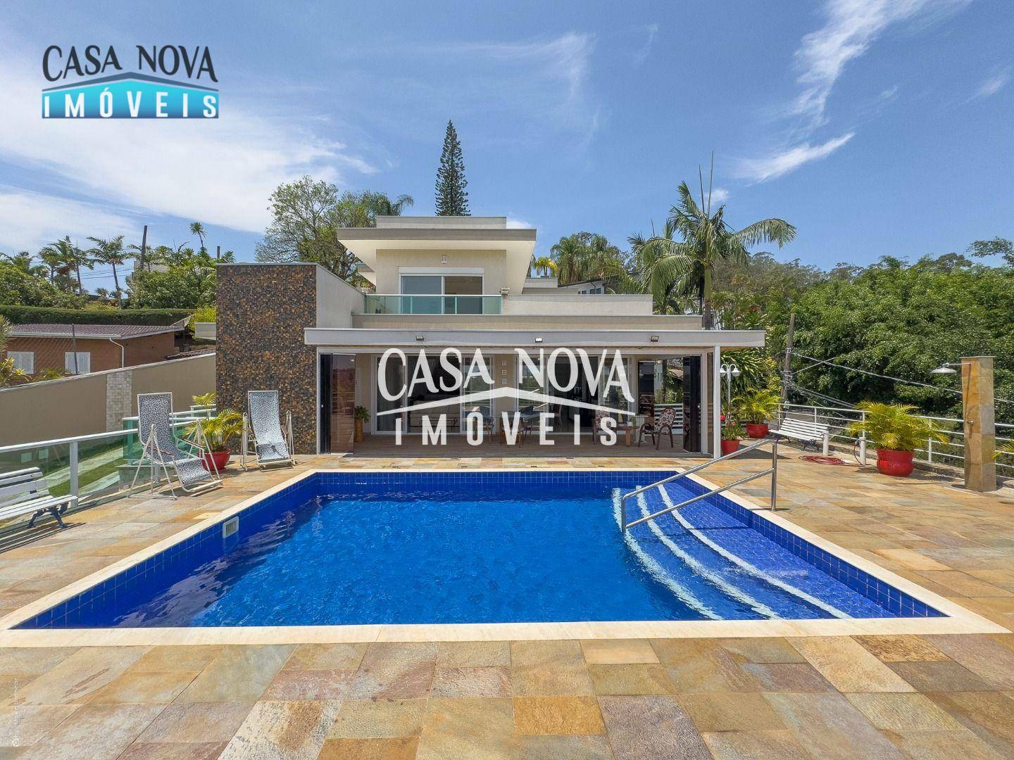 Casa de Condomínio à venda com 3 quartos, 447m² - Foto 1