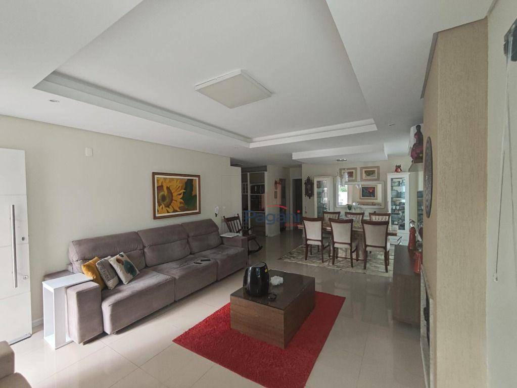 Casa à venda com 3 quartos, 196m² - Foto 14