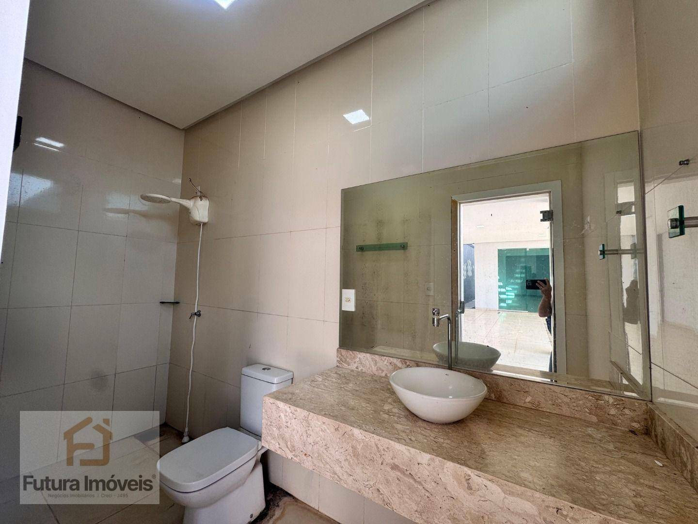 Casa à venda com 3 quartos, 332m² - Foto 9