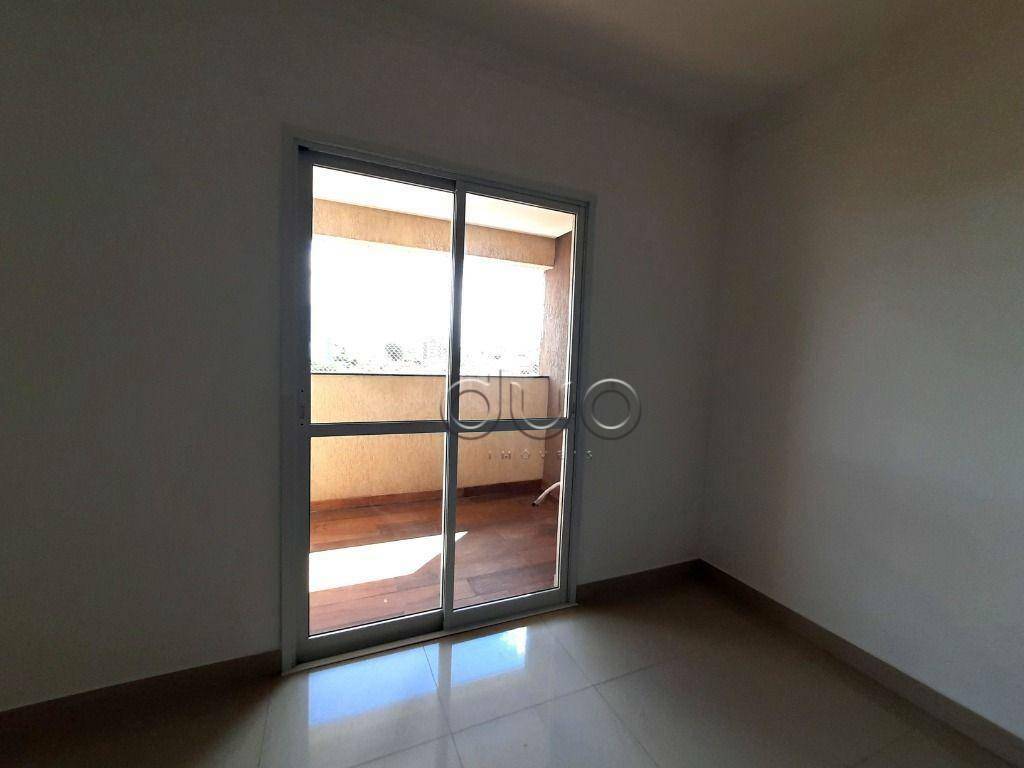 Apartamento para alugar com 3 quartos, 128m² - Foto 3