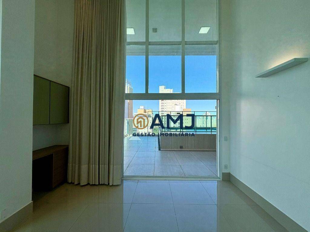 Cobertura à venda com 3 quartos, 420m² - Foto 7