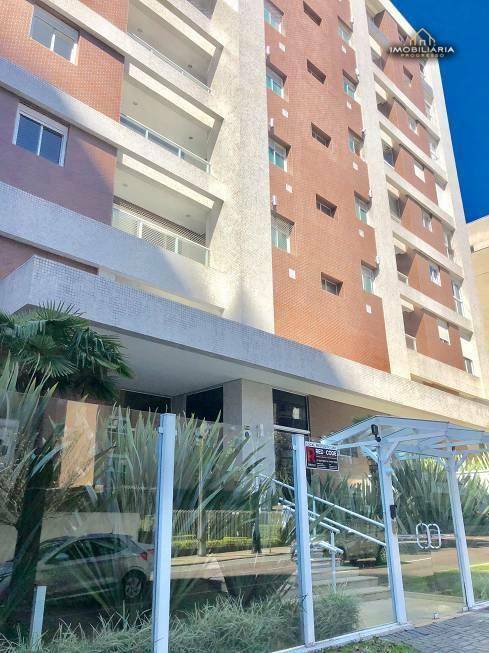 Apartamento à venda com 2 quartos, 74m² - Foto 2