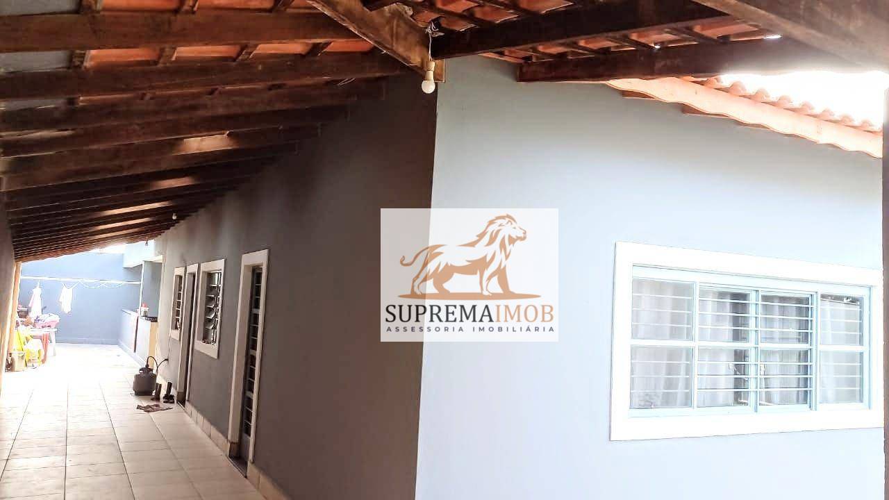 Chácara à venda com 4 quartos, 430m² - Foto 9