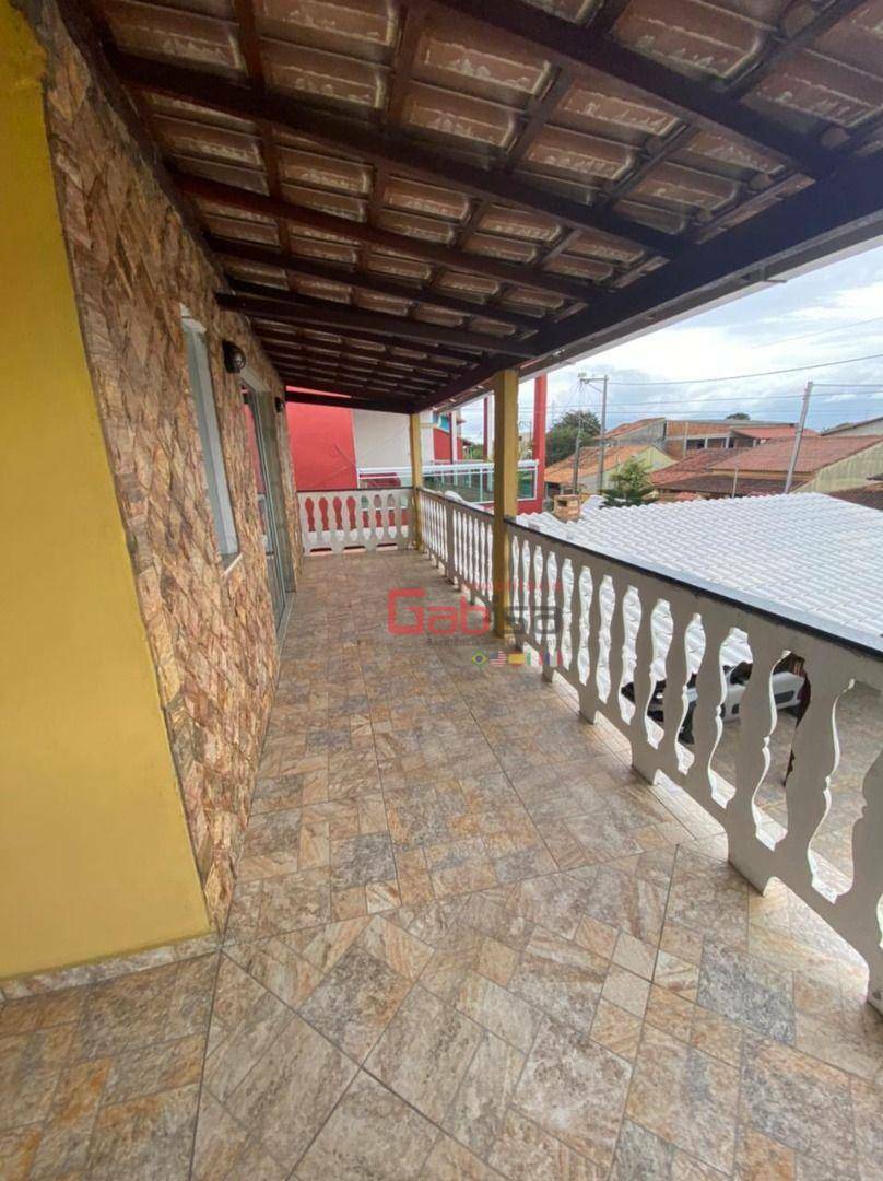 Casa à venda com 3 quartos, 300m² - Foto 17