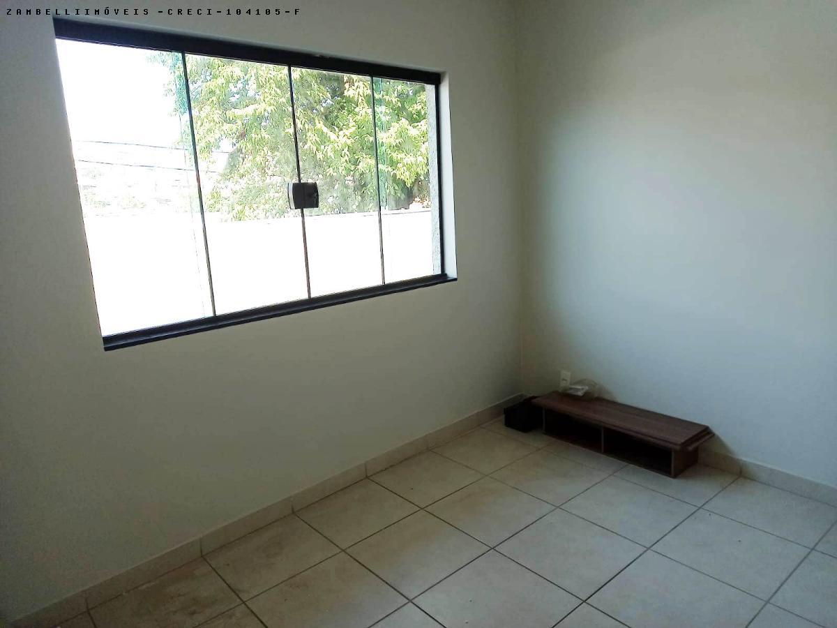 Casa à venda com 2 quartos, 200m² - Foto 7