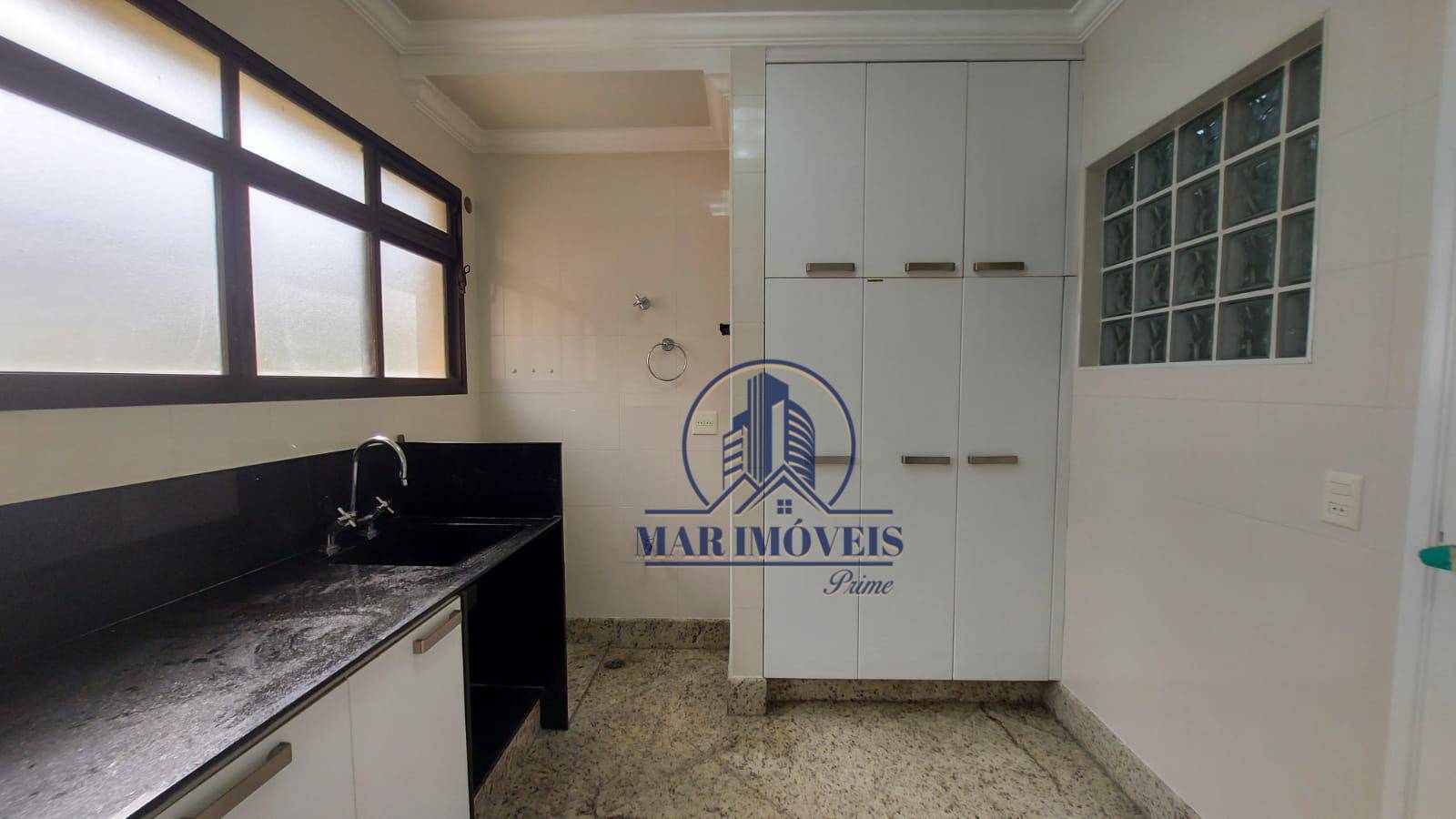 Apartamento à venda com 4 quartos, 210m² - Foto 9