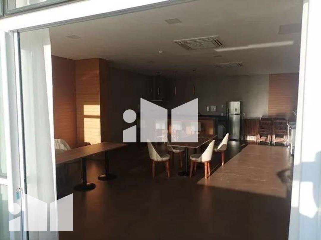 Apartamento à venda com 2 quartos, 65m² - Foto 9