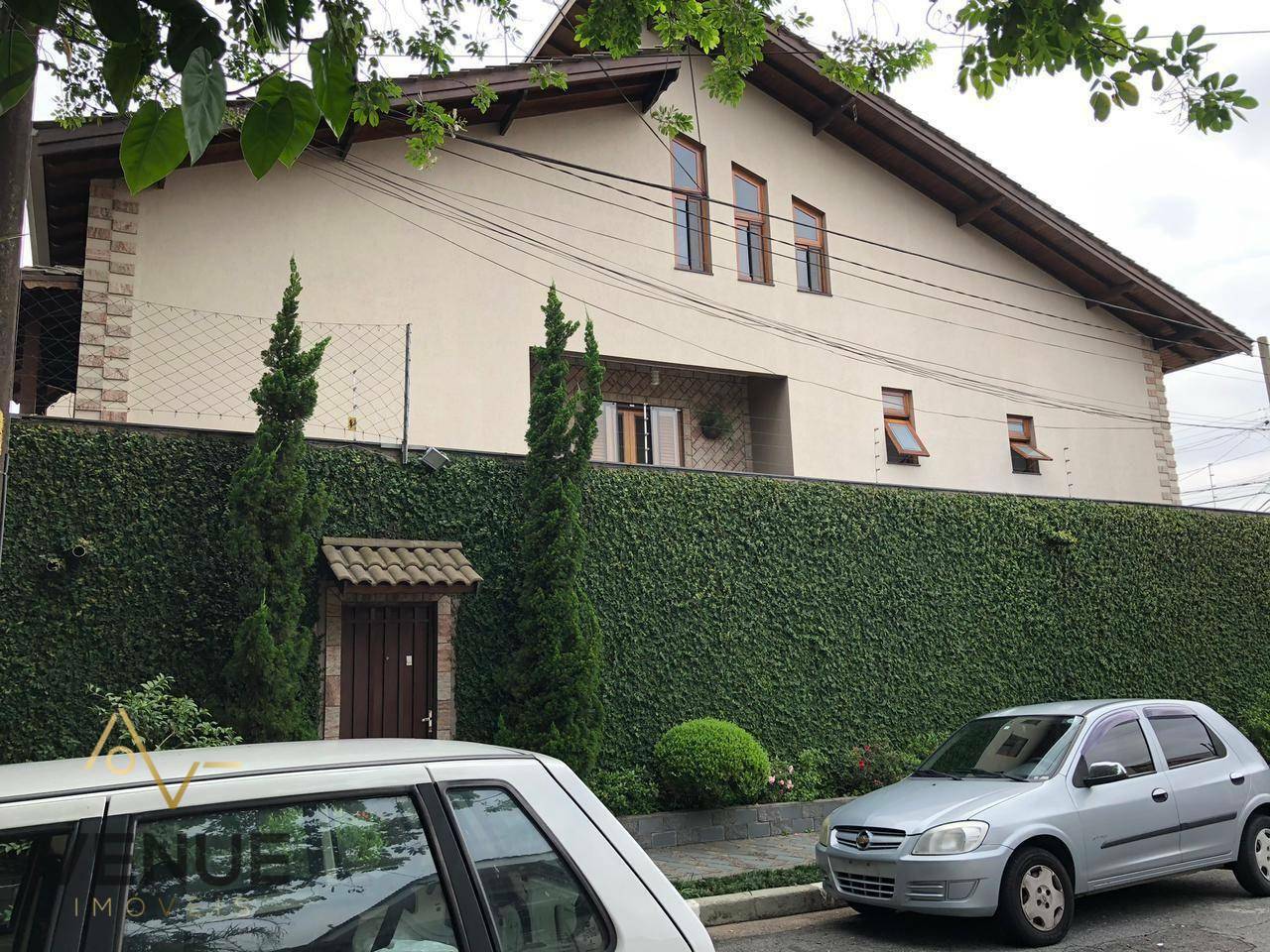 Sobrado, 4 quartos, 324 m² - Foto 1