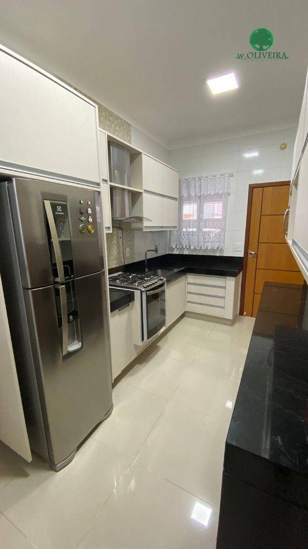 Casa à venda com 4 quartos, 120m² - Foto 5