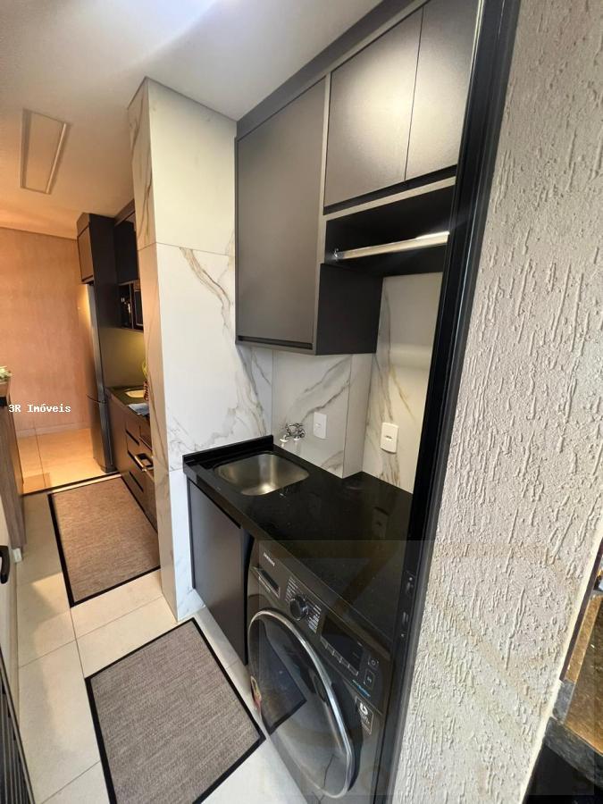 Apartamento à venda com 2 quartos, 61m² - Foto 9