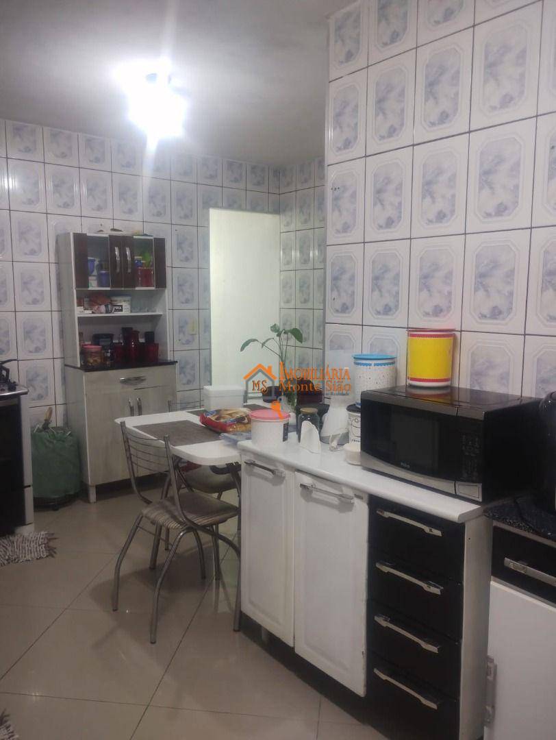 Sobrado à venda com 6 quartos, 200m² - Foto 7