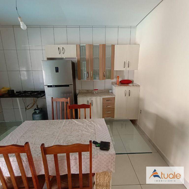 Casa para alugar com 4 quartos, 210m² - Foto 9