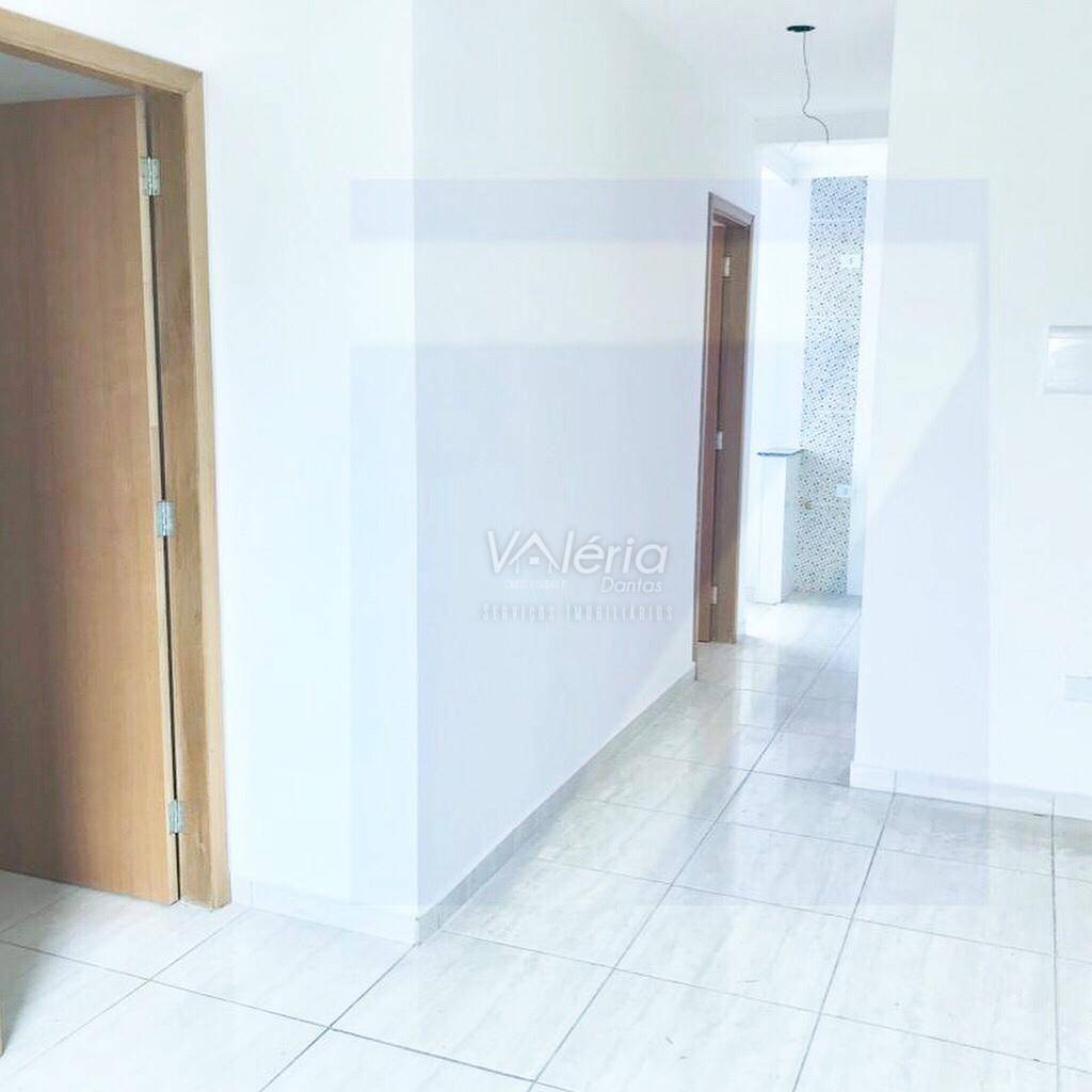 Apartamento à venda com 2 quartos, 43m² - Foto 12