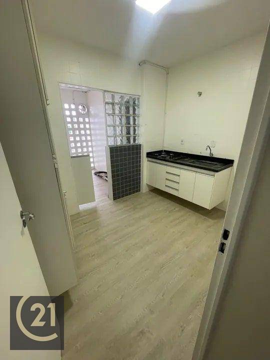 Apartamento à venda com 3 quartos, 67m² - Foto 8