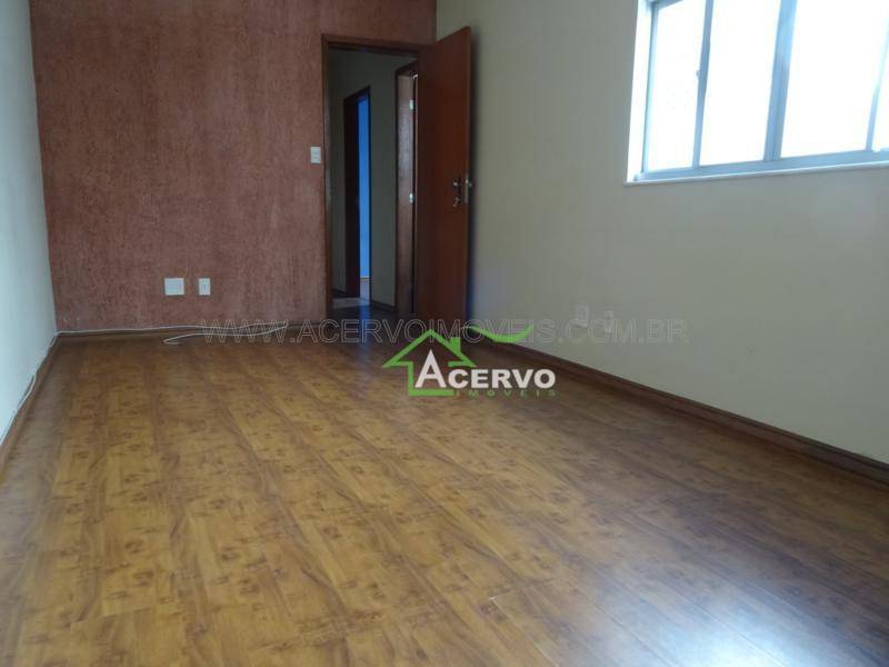 Apartamento à venda com 2 quartos, 63m² - Foto 3