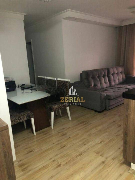 Apartamento à venda com 2 quartos, 70m² - Foto 2