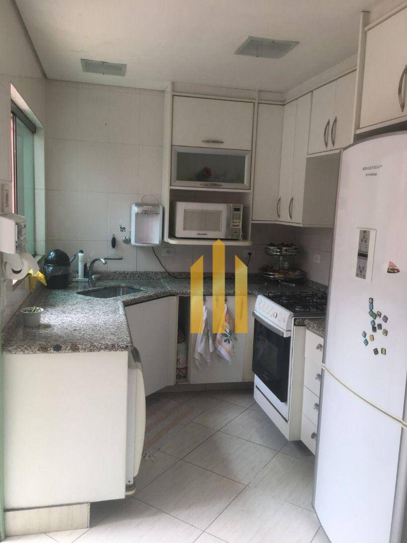 Sobrado à venda com 3 quartos, 220m² - Foto 9