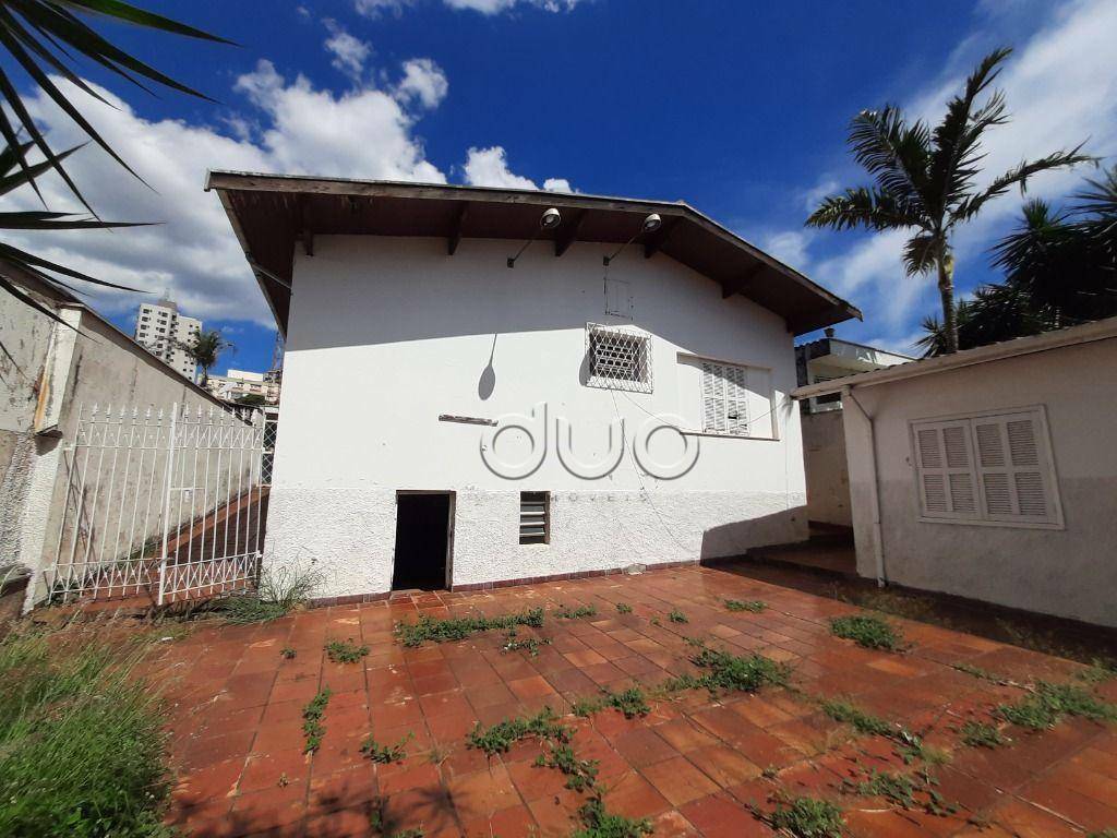 Casa para alugar com 3 quartos, 224m² - Foto 46