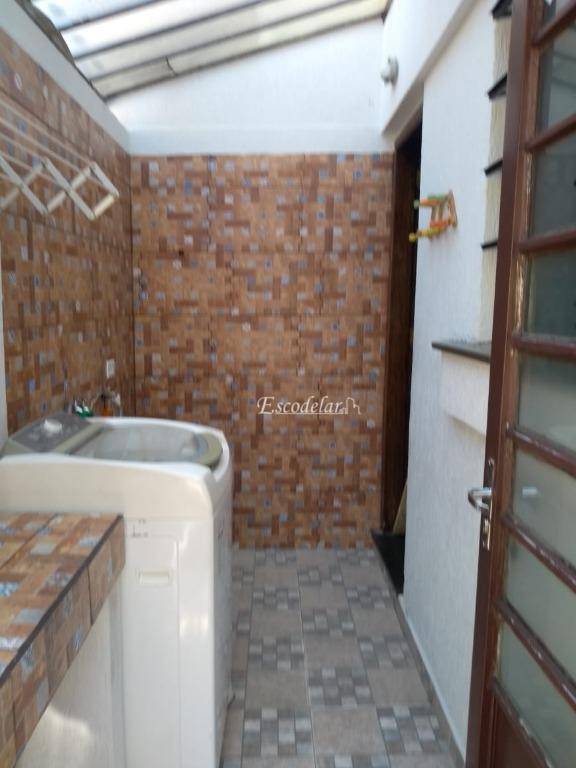 Casa à venda com 2 quartos, 70m² - Foto 14