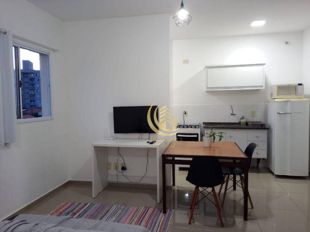 Kitnet e Studio à venda e aluguel com 1 quarto, 39m² - Foto 1