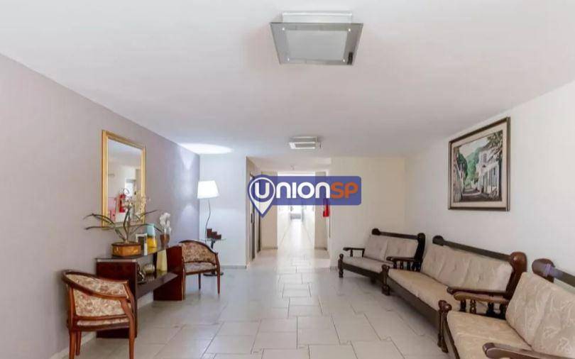 Apartamento à venda com 2 quartos, 74m² - Foto 11