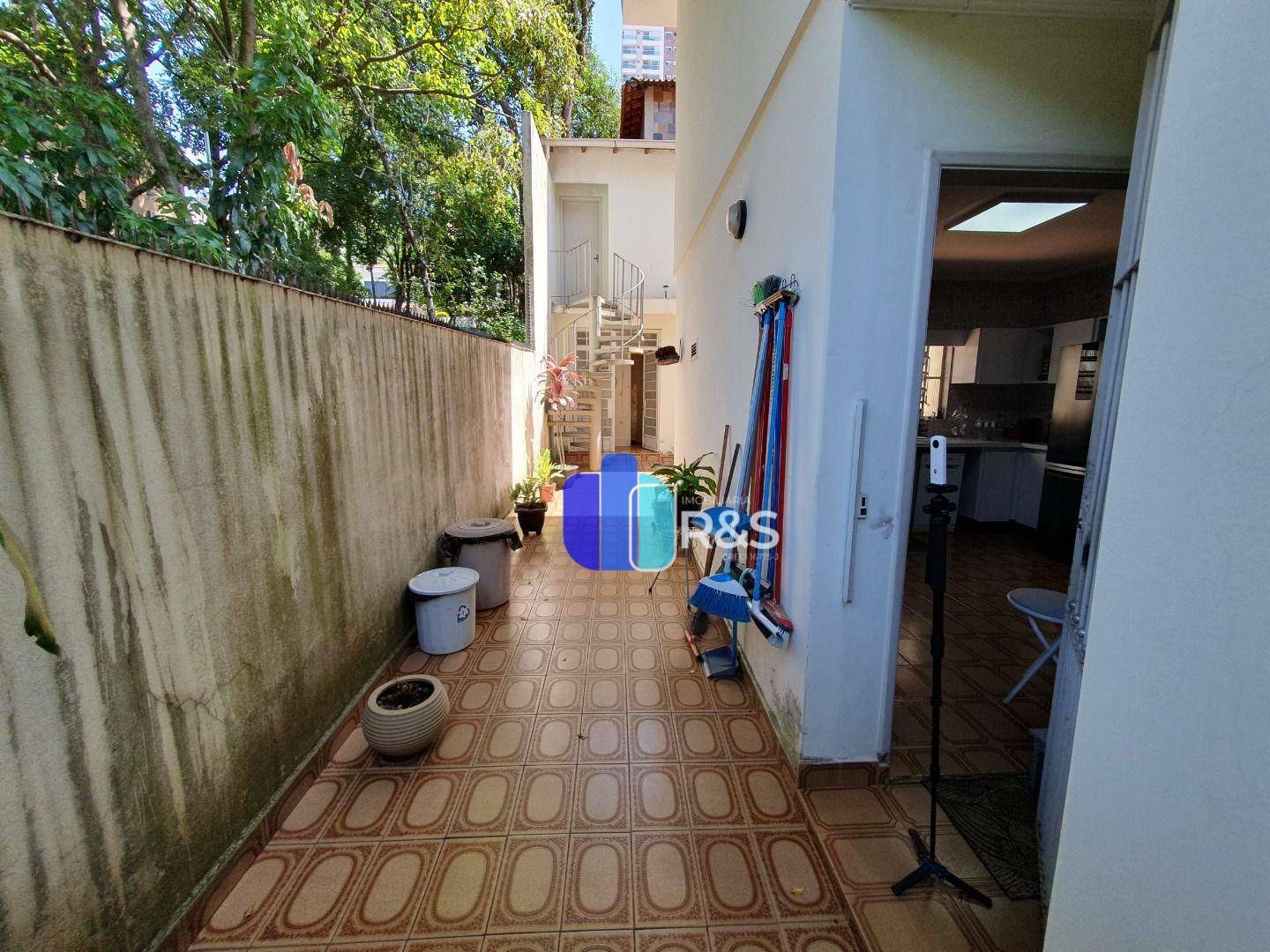 Sobrado à venda com 3 quartos, 150m² - Foto 9