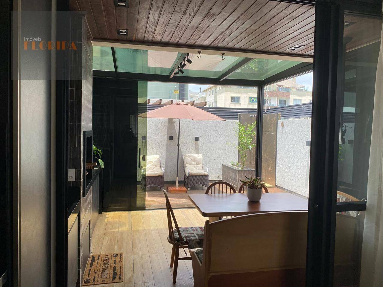 Casa à venda com 3 quartos, 146m² - Foto 8