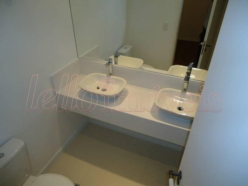 Apartamento para alugar com 3 quartos, 105m² - Foto 15