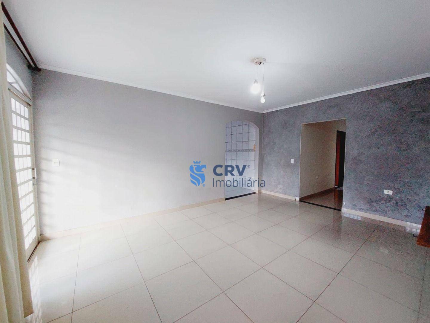 Casa à venda com 3 quartos, 274m² - Foto 5