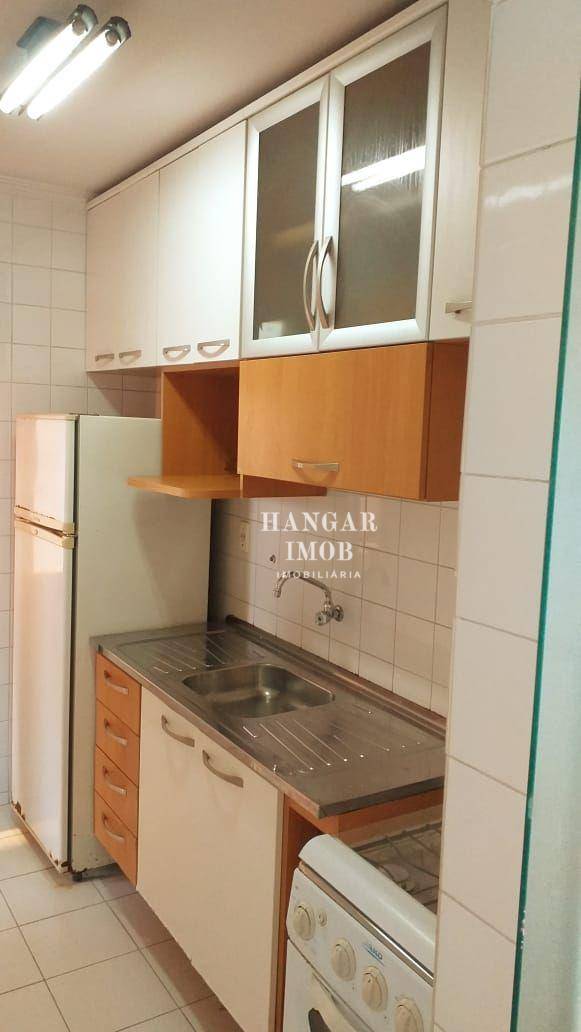 Apartamento à venda com 2 quartos, 52m² - Foto 12