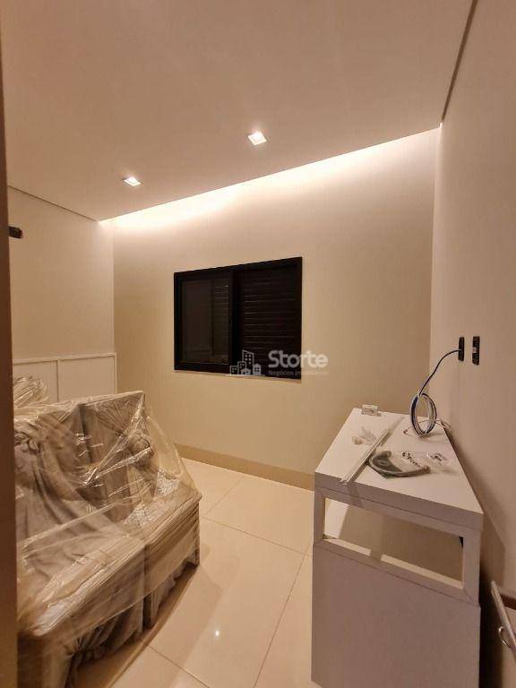 Casa de Condomínio à venda com 3 quartos, 195m² - Foto 13