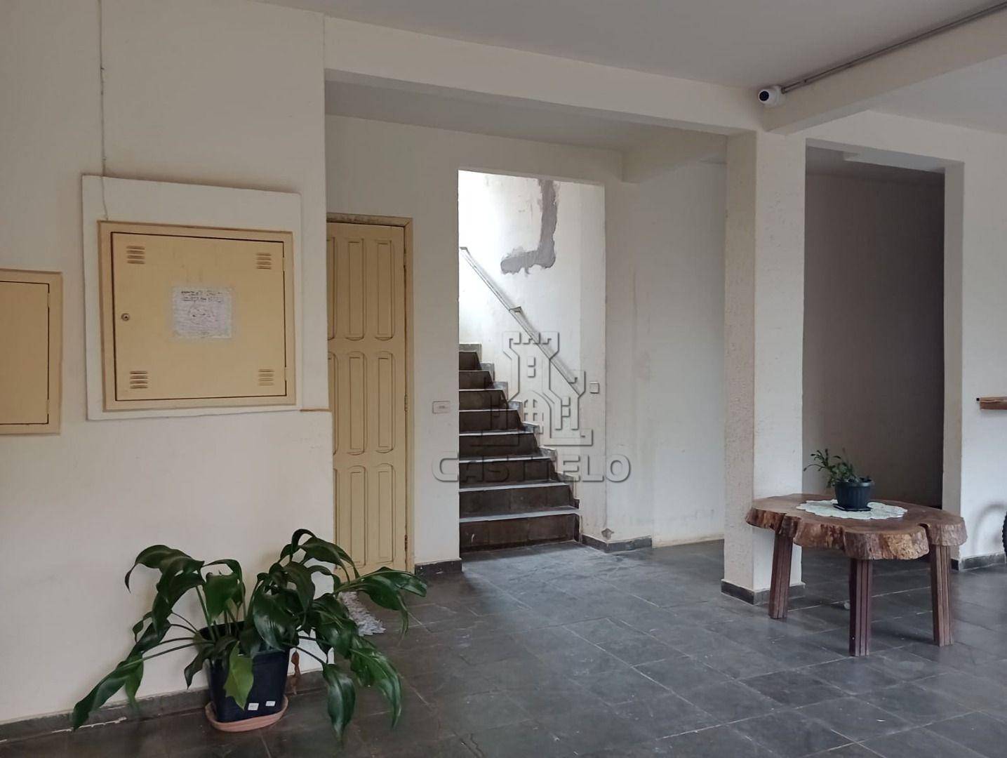 Apartamento à venda com 2 quartos, 63m² - Foto 4