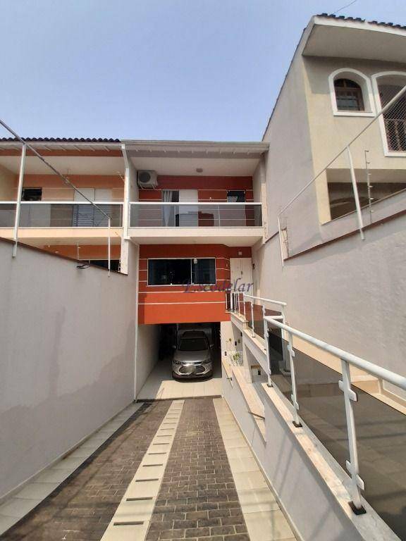 Sobrado à venda com 3 quartos, 194m² - Foto 1