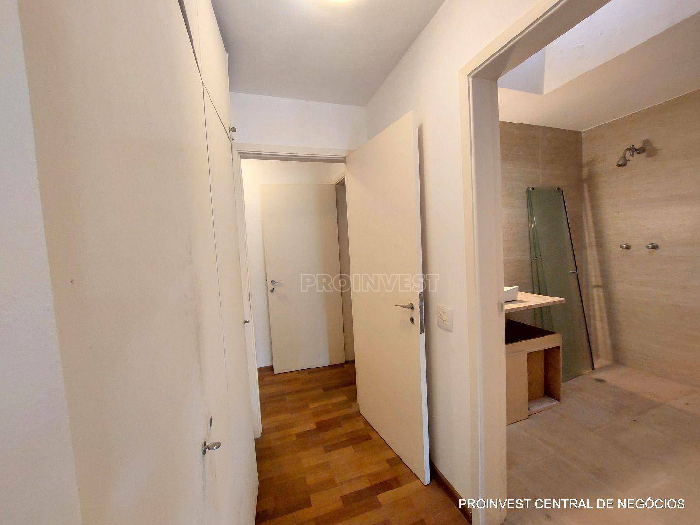 Casa de Condomínio à venda com 4 quartos, 850m² - Foto 18