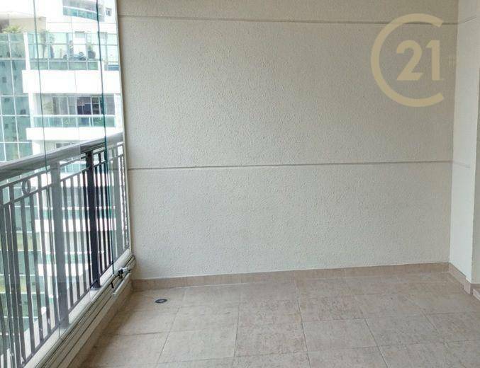 Apartamento para alugar com 3 quartos, 107m² - Foto 4