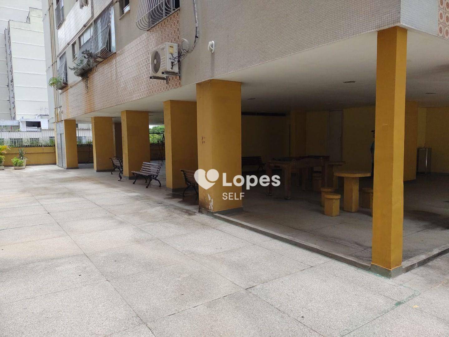 Apartamento à venda com 3 quartos, 110m² - Foto 9