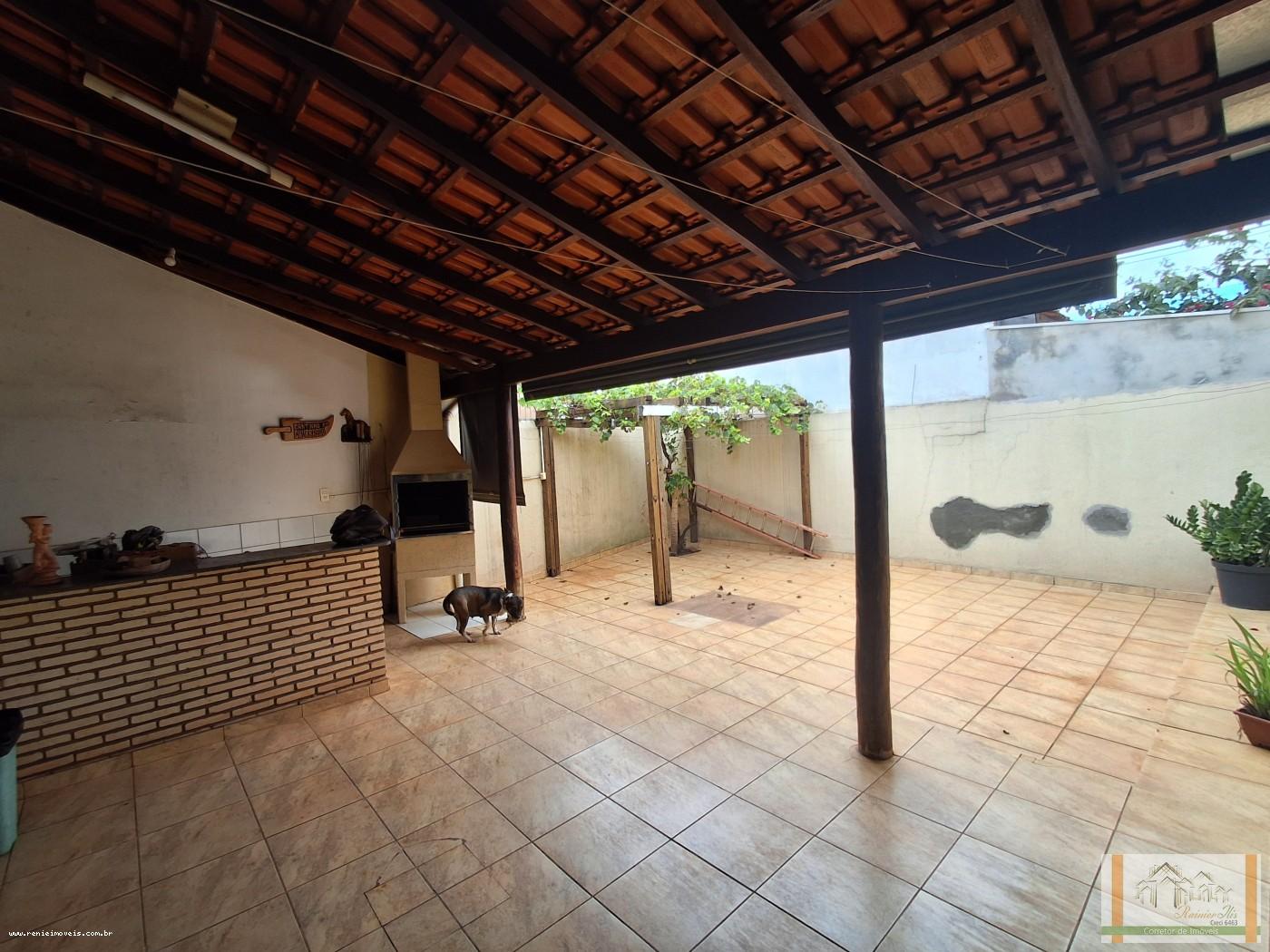 Sobrado à venda com 3 quartos, 409m² - Foto 25