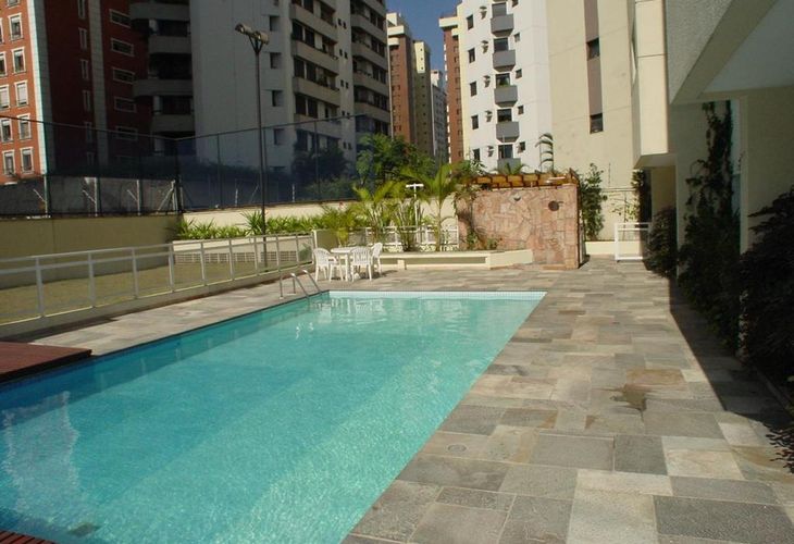 Apartamento à venda com 2 quartos, 77m² - Foto 13