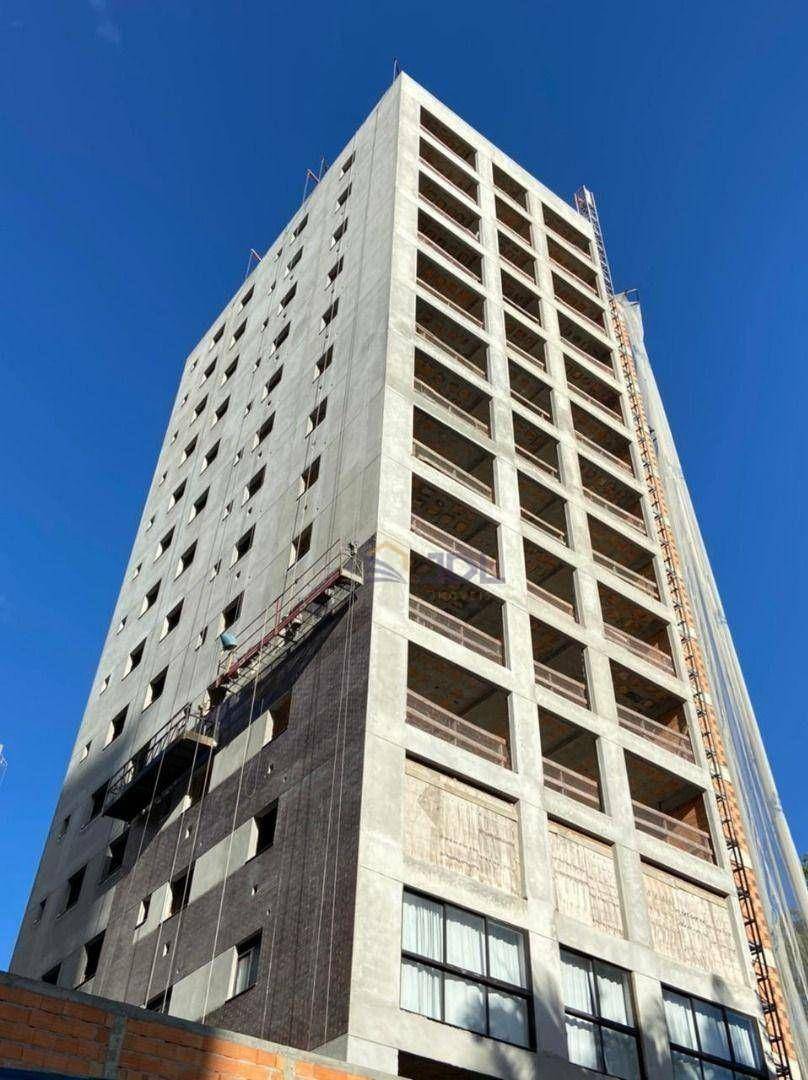 Apartamento à venda com 3 quartos, 189m² - Foto 31