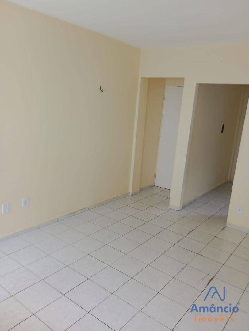 Apartamento à venda com 2 quartos, 54m² - Foto 11