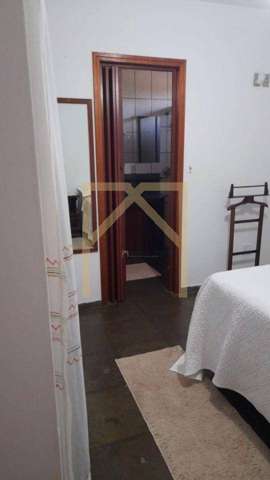 Casa de Condomínio à venda com 4 quartos, 320m² - Foto 15