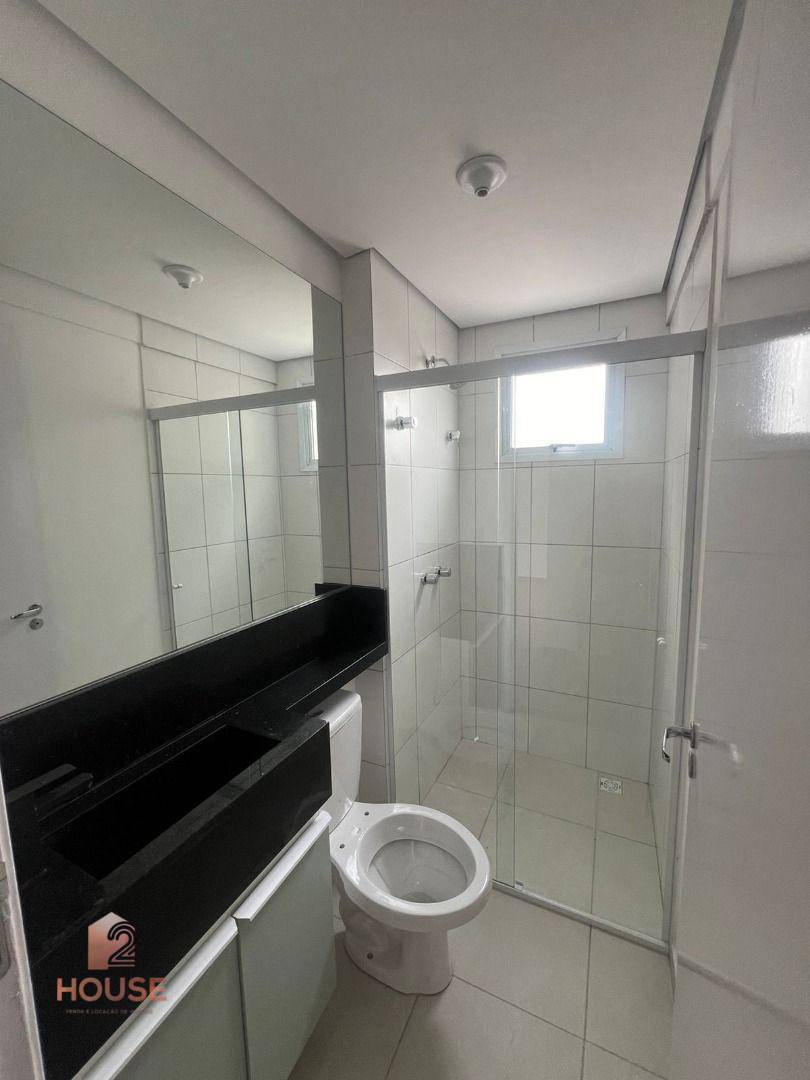 Apartamento para alugar com 2 quartos, 86m² - Foto 11