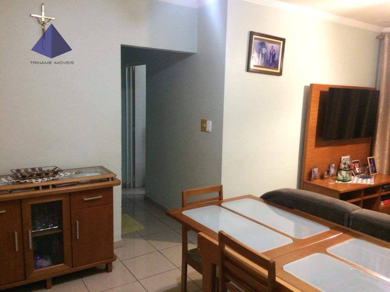 Apartamento à venda com 2 quartos, 62m² - Foto 2