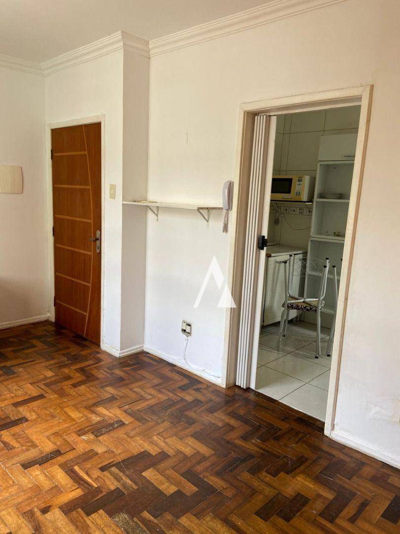 Apartamento à venda com 3 quartos, 60m² - Foto 12