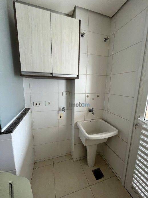 Apartamento para alugar com 3 quartos, 94m² - Foto 7