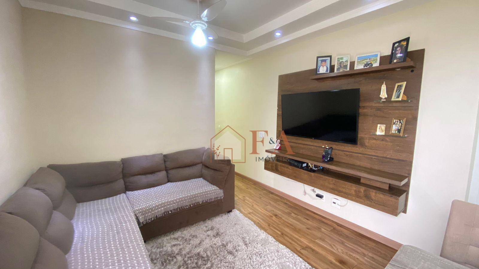 Apartamento à venda com 2 quartos, 61m² - Foto 4